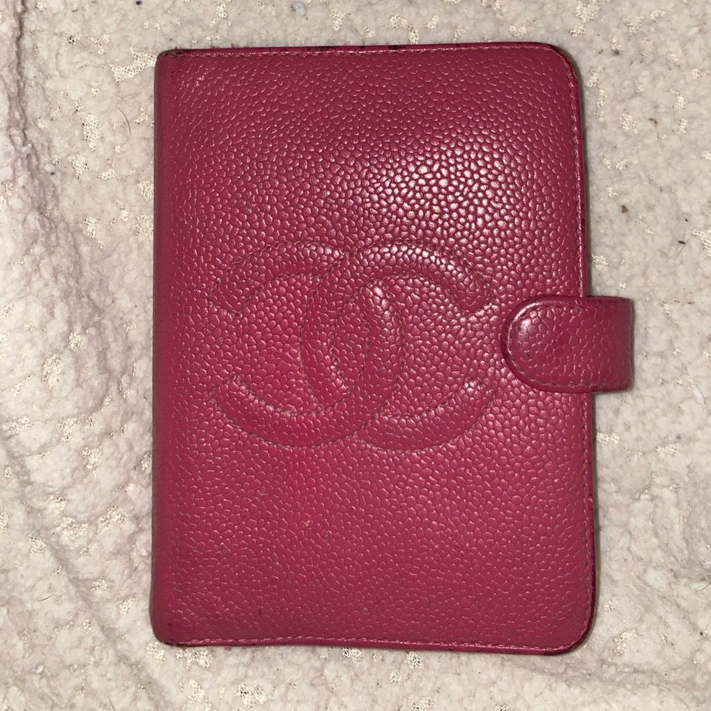 SOLD Chanel RARE in this color fuchsia pink agenda/ journal / not pad